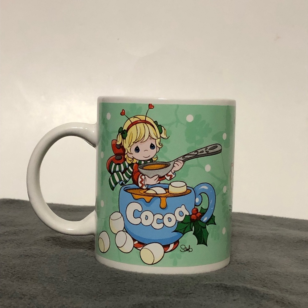 Precious Moments 2011 Holiday Mug